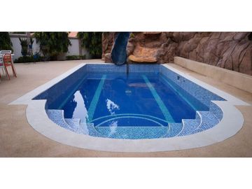 VENDO CASA DE DOS PISOS EN ALTOS DEL PANAMA $625 K!!!