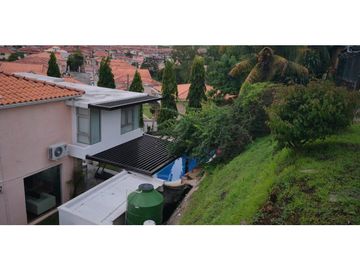 VENDO CASA DE DOS PISOS EN ALTOS DEL PANAMA $625 K!!!