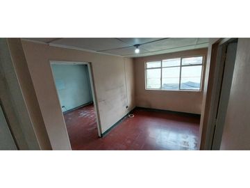 CASA EN ALQUILER SANTA GEMA LAURELES MEDELLIN AVENIDA 80 CON 33