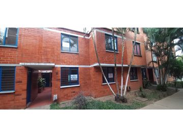 VENTA CASA  CONJUNTO VILLAS DE ALTAGRACIA JAMUNDI