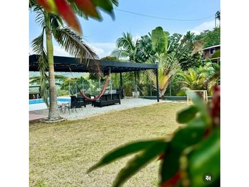 Venta de hermosa finca de descanso en Cocorna