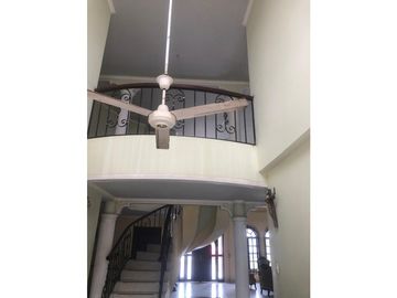CASA EN VENTA BARRIO LA CASTELLANA