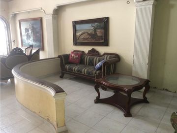 CASA EN VENTA BARRIO LA CASTELLANA