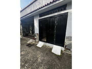 VENTA DE CASA BARRIO JUNIN