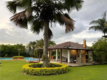 Finca en parcelación cerrada en venta Santa Elena El Cerrito Valle