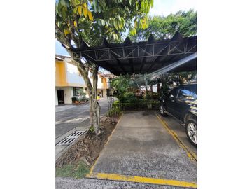 VENTA DE APARTAMENTO 4TO PISO S/A EN PRIMERO DE MAYO C-JD
