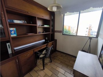 VENTA DE APARTAMENTO 4TO PISO S/A EN PRIMERO DE MAYO C-JD