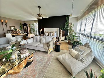 Exclusivo apartamento en venta sector Avenida Centenario