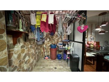 Casa de dos pisos en venta Barrio Plaza Campestre Palmira Valle