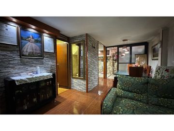 Casa de dos pisos en venta Barrio Plaza Campestre Palmira Valle
