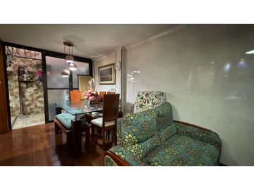 Casa de dos pisos en venta Barrio Plaza Campestre Palmira Valle