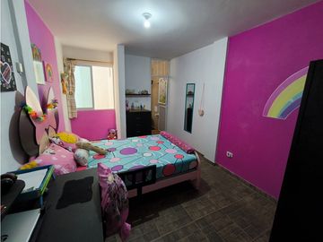 CASA EN VENTA EN EL CANEY DE CUATRO PISOS C-VR/CW:8043723