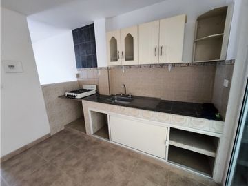 CASA EN VENTA EN EL CANEY DE CUATRO PISOS C-VR/CW:8043723