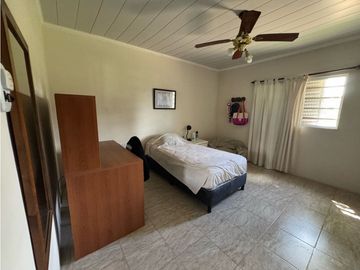 Vendo Casa en acceso a Concepción del Uruguay, Entre Ríos