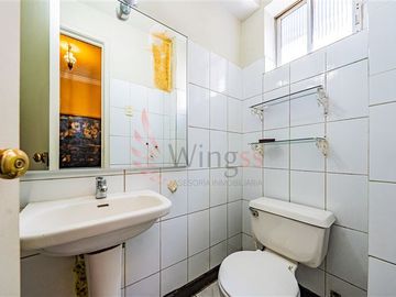 Departamento en Venta en Monjitas con José Miguel de la Barra
