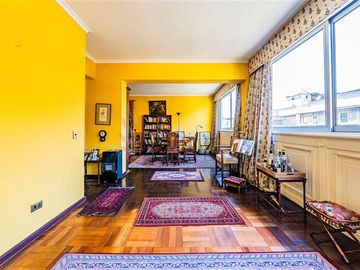 Departamento en Venta en Monjitas con José Miguel de la Barra