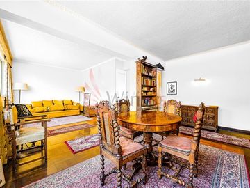 Departamento en Venta en Monjitas con José Miguel de la Barra