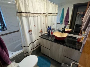 Casa en Venta en Cercana a colegio San Francisco