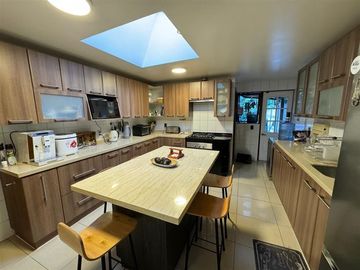 Casa en Venta en Cercana a colegio San Francisco