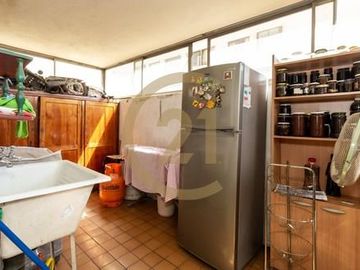 Venta Departamento 3 Dormitorios 2 Baños Servicio