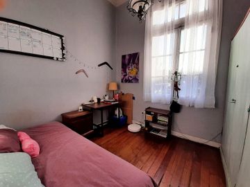Oportunidad única, gran casona antigua bien conservada, ubic