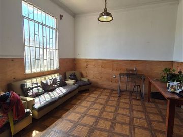 Casa en Venta en Casona esquina en Cerro Jiménez