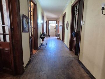 Casa en Venta en Casona esquina en Cerro Jiménez