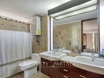 Linda casa en venta en pasaje cerrado La Reina