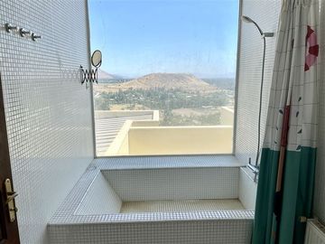 Casa en Venta en Cerro Santa Isabel / Aledaño Las Brisas de Chicureo Acceso Sur Oriente