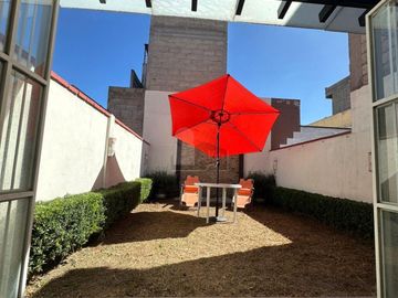 Casa sola en venta en Conjunto Urbano Rancho San Juan, Almoloya de Juárez, México