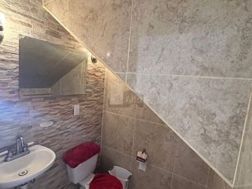 Casa sola en venta en Conjunto Urbano Rancho San Juan, Almoloya de Juárez, México
