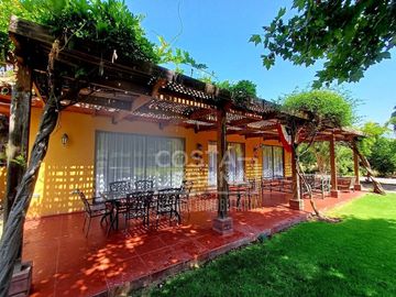 Hermosa casa en un entorno privilegiado