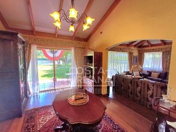 Hermosa casa en un entorno privilegiado