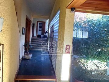 Gran Oportunidad de Venta de casa en Pinares con Novacion
