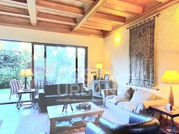 Gran Oportunidad de Venta de casa en Pinares con Novacion