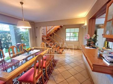 HERMOSA CASA EN OLMUÉ