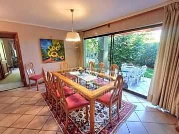 HERMOSA CASA EN OLMUÉ