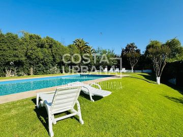 HERMOSA CASA EN OLMUÉ