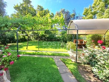 HERMOSA CASA EN OLMUÉ