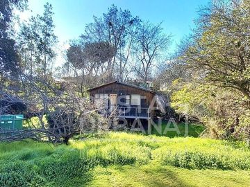 VENDE   Casa con Amplio Terreno en Lo GAMBOA de  Olmué