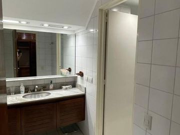 Casa  de 3/4 dormitorios con una excelente calidad y diseño