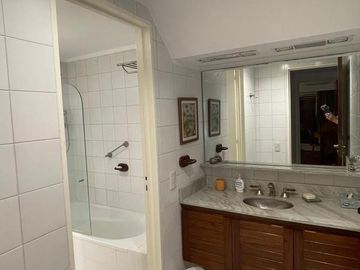 Casa  de 3/4 dormitorios con una excelente calidad y diseño