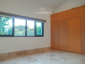 CASA EN VENTA EN SAN MIGUEL DE LA CAÑADA, SEATTLE, ZAPOPAN