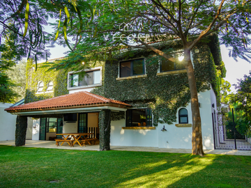 CASA EN VENTA EN SAN MIGUEL DE LA CAÑADA, SEATTLE, ZAPOPAN