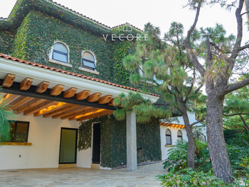 CASA EN VENTA EN SAN MIGUEL DE LA CAÑADA, SEATTLE, ZAPOPAN