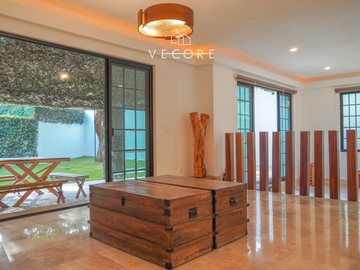 CASA EN VENTA EN SAN MIGUEL DE LA CAÑADA, SEATTLE, ZAPOPAN
