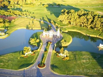 Venta Casa a estrenar en San Eliseo Country Golf en San Vicente - Canning.