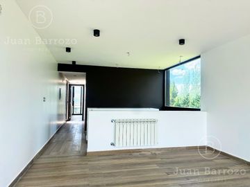 Venta Casa a estrenar en San Eliseo Country Golf en San Vicente - Canning.