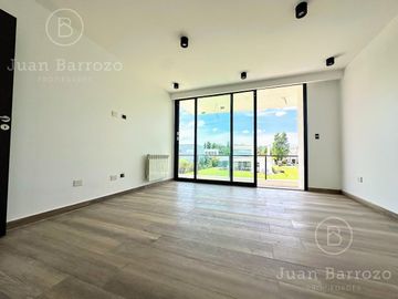Venta Casa a estrenar en San Eliseo Country Golf en San Vicente - Canning.