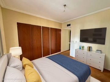 Venta departamento piso exclusivo de 3 dormitorios APTO CRÉDITO en zona Centro